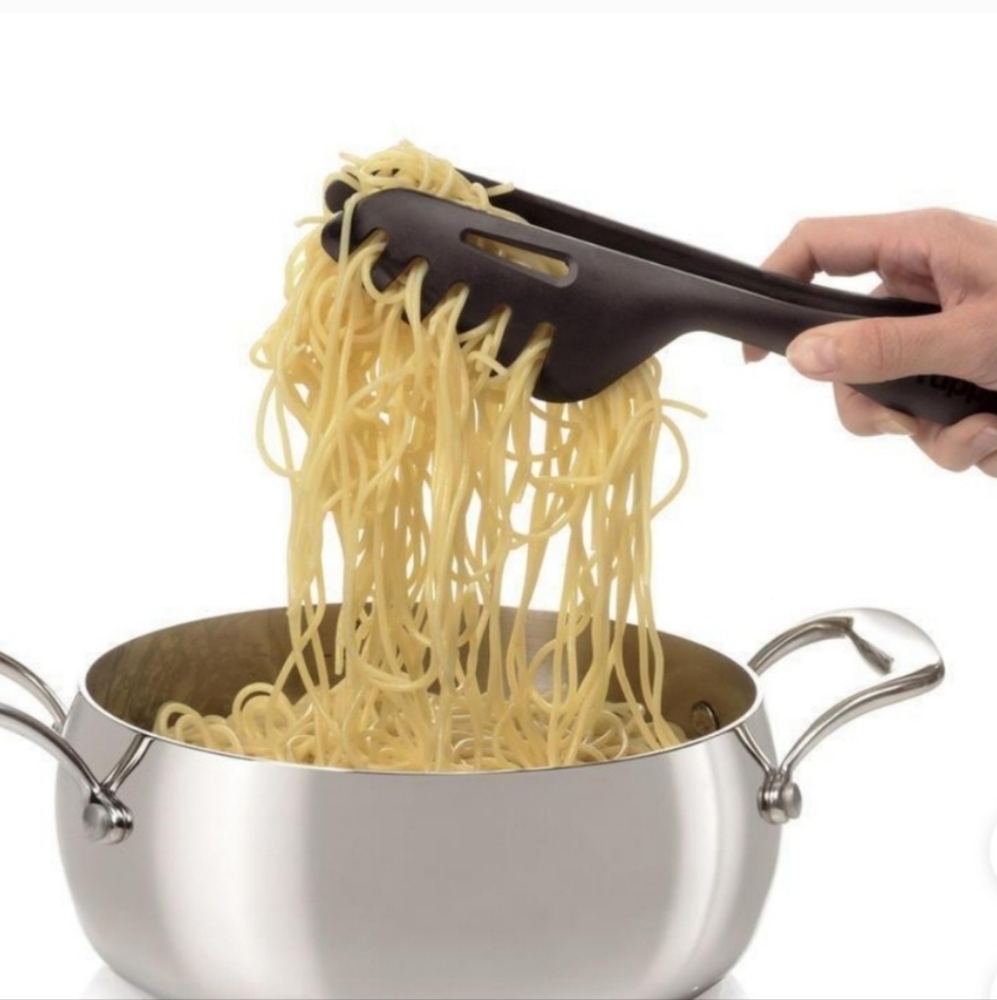 Tupperware Tongs - Picture 10 of 10
